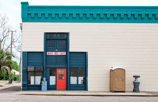 Best Porta potty delivery and setup  in Weaverville, CA